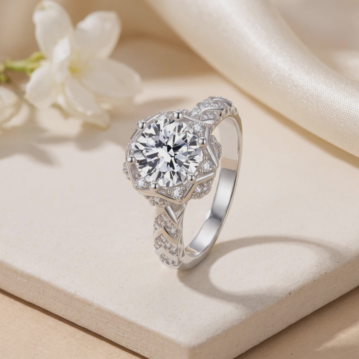 2CT Round Cut Halo Moissanite Ring — Hero video (10 seconds)
