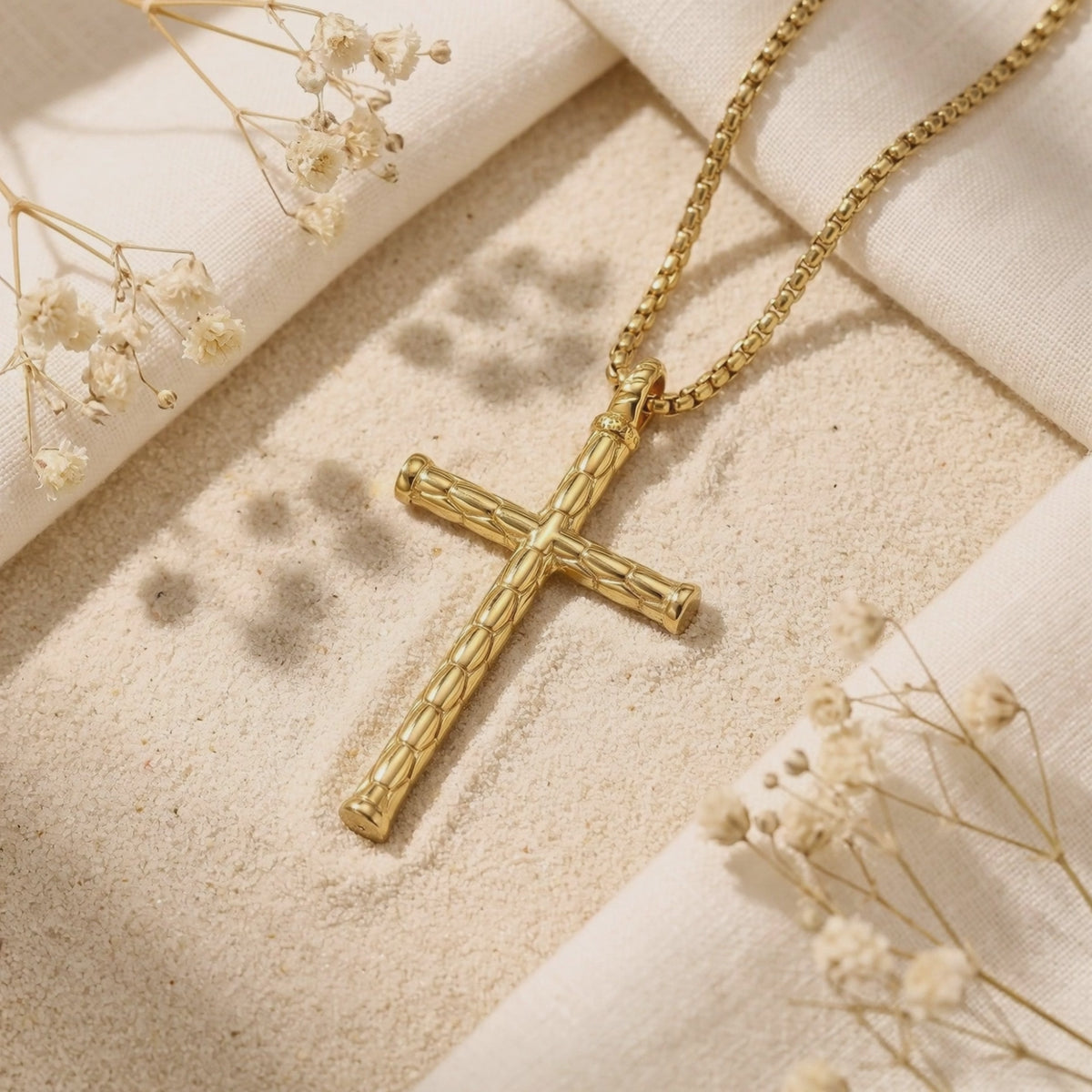 YLQ49686-cross necklace rotation video