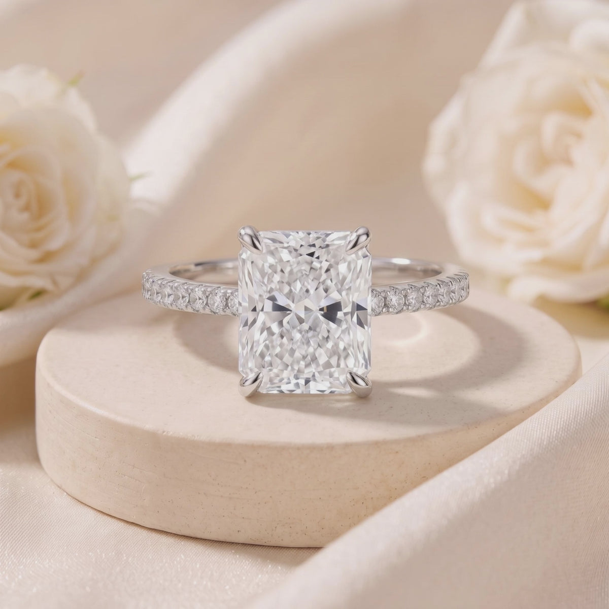 4CT Radiant Cut Moissanite Eternity Ring — Hero video (10 seconds)