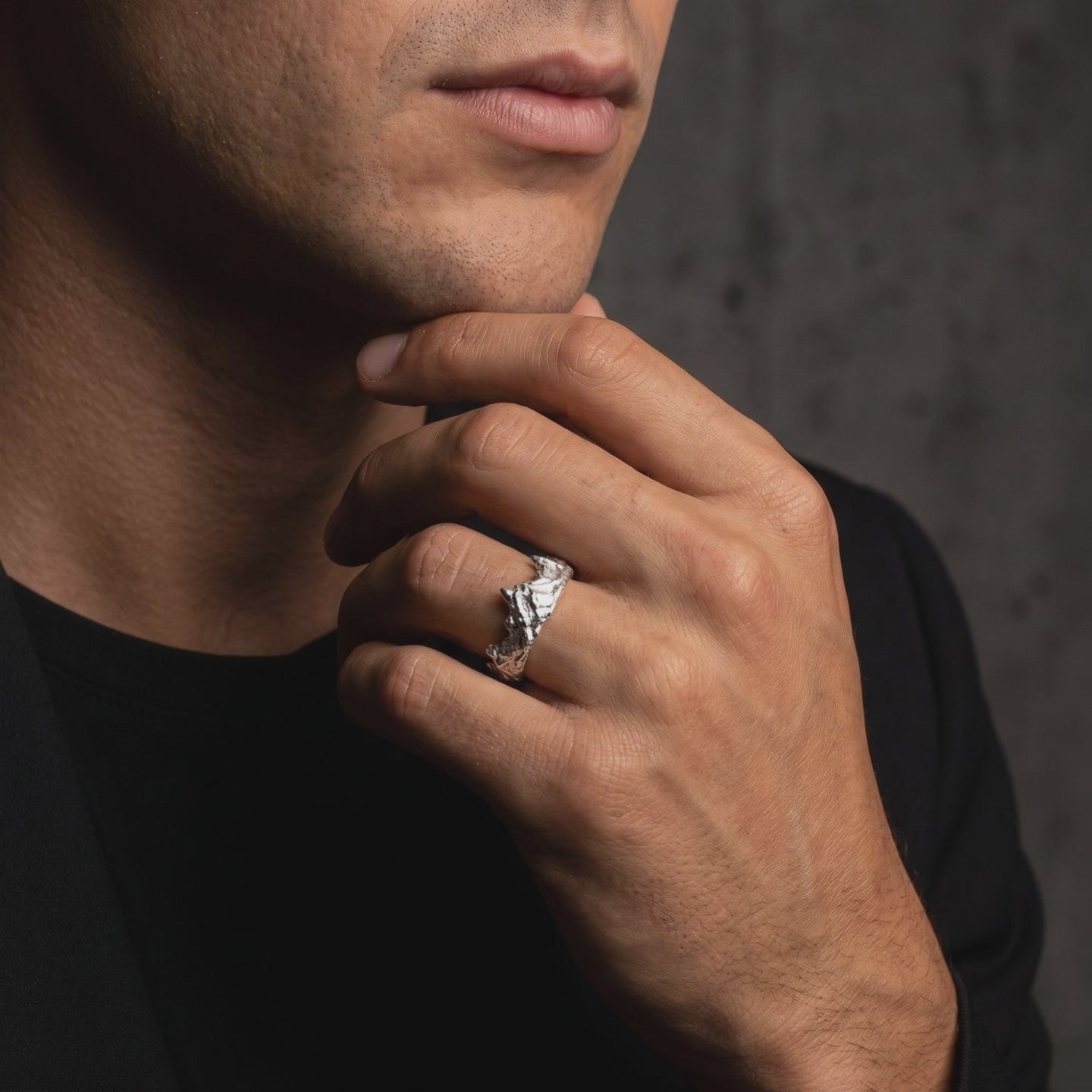 YLQ50161-rings lifestyle video