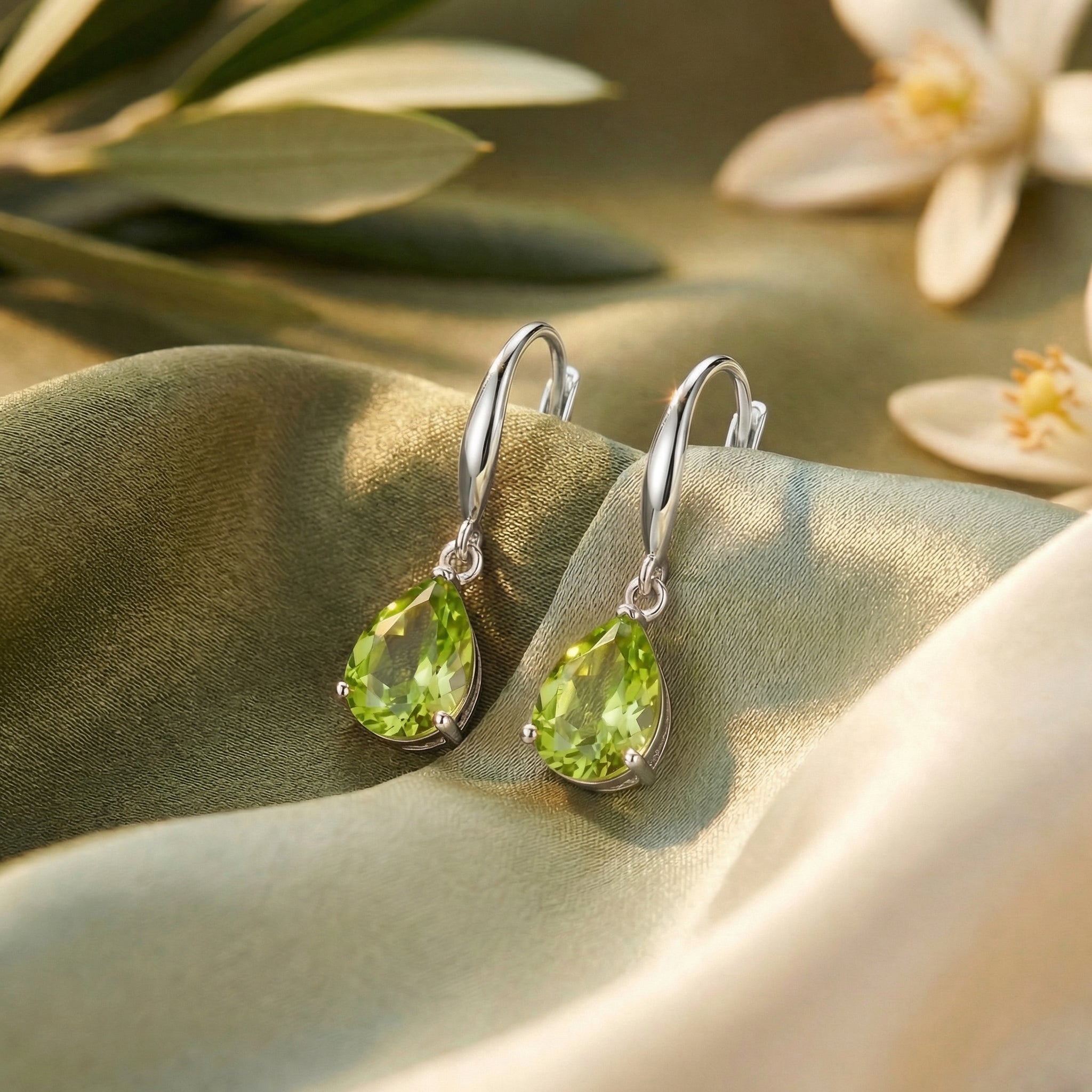 the-fiorella-pear-18k-rose-gold-vermeil in silver finish